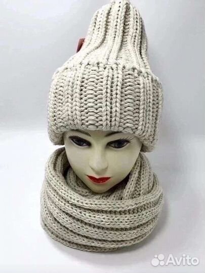 Комплект шапка и шарф женские