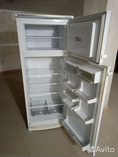 Холодильник