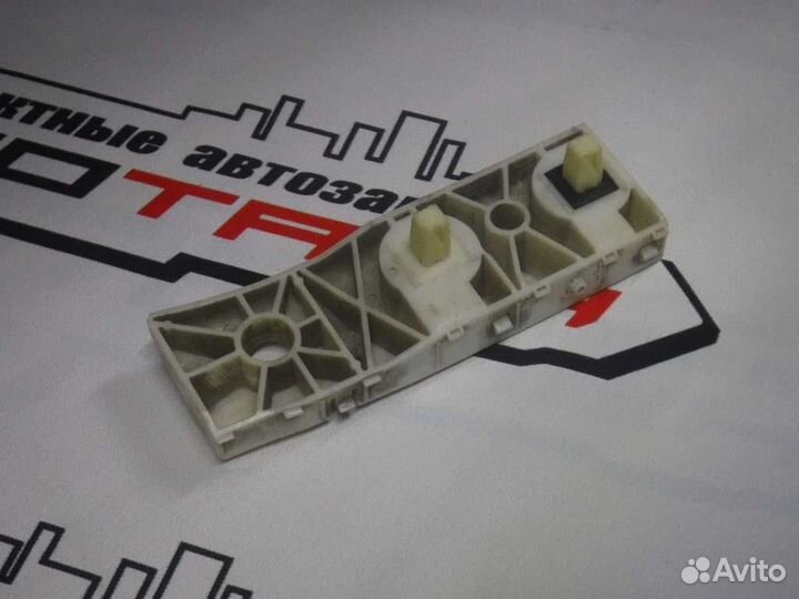 Кронштейн бампера nissan X-trail DNT31 NT31 T31 TNT31 задний левый передний 85271JG00A