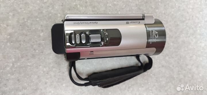 Продается видеокамера Sony HDR-CX130E