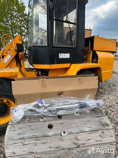 Рулевая рейка новая Toyota Avensis, Corona