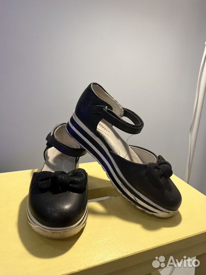 Босоножки для девочки