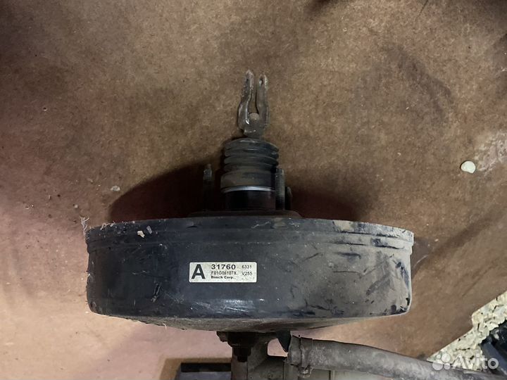 Вакуумник ниссан альмера классик б10