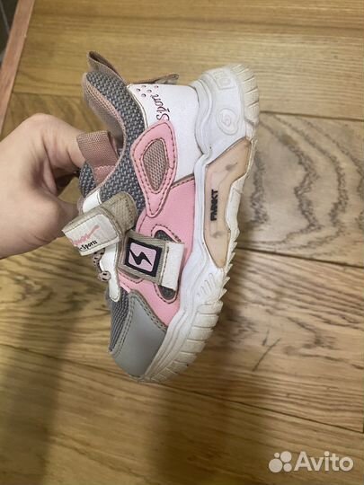 Кроссовки для девочки 23 размер