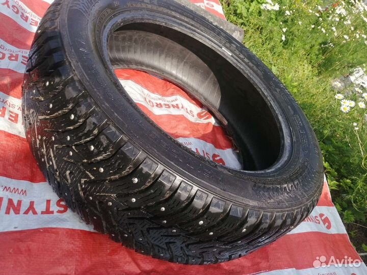 Nokian Tyres Hakkapeliitta 8 SUV 235/55 R19 105T