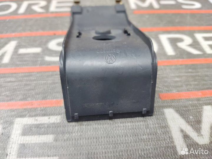 Пластик салона Volkswagen Golf 1K AXX 2005