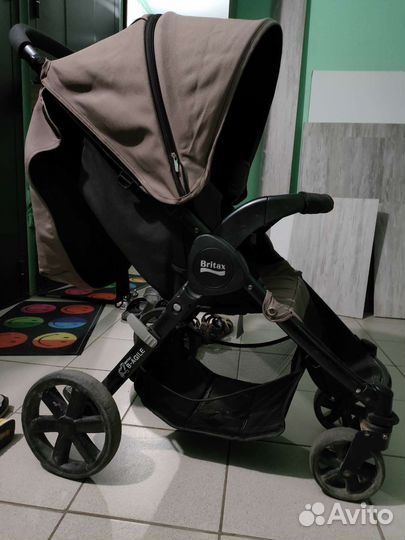 Прогулочная коляска britax