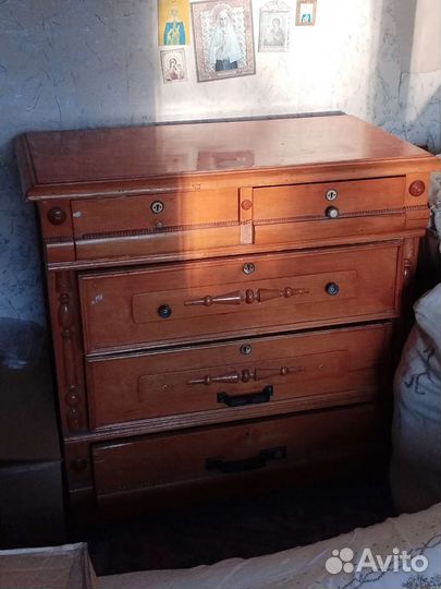 Комод старинный антикварный