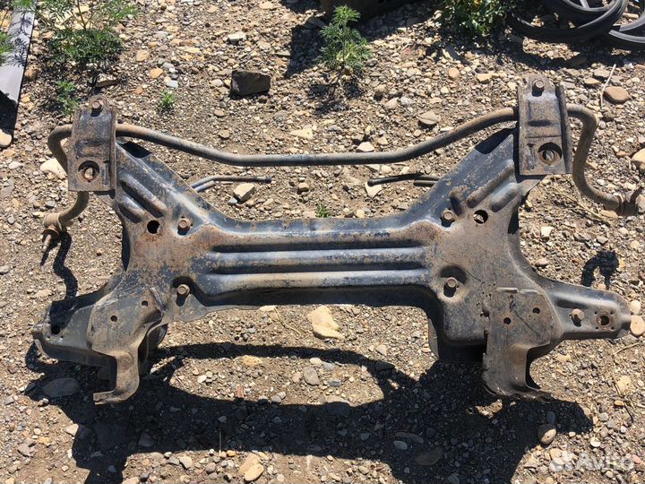 Балка передняя Chery Amulet Без дтп Отправка