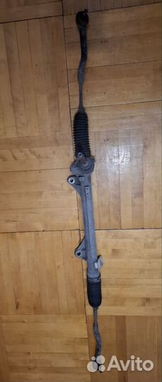Рулевая рейка на Nissan Juke
