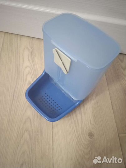 Кормушка и лоток для хорьков, кроликов, котят