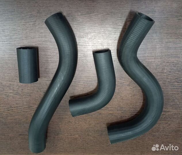 Патрубки радиатора иж 2126 Ода дв. ваз 1.6