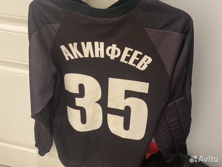 Автограф Игоря Акинфеева