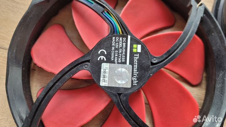Кулер 140 мм