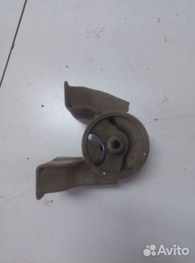 Hyundai Elantra IV опора двигателя задняя