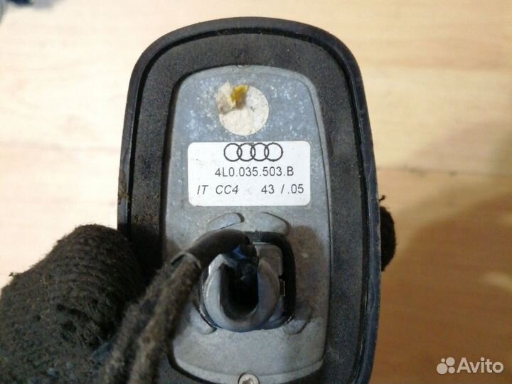 Антенна Audi Q7 4L