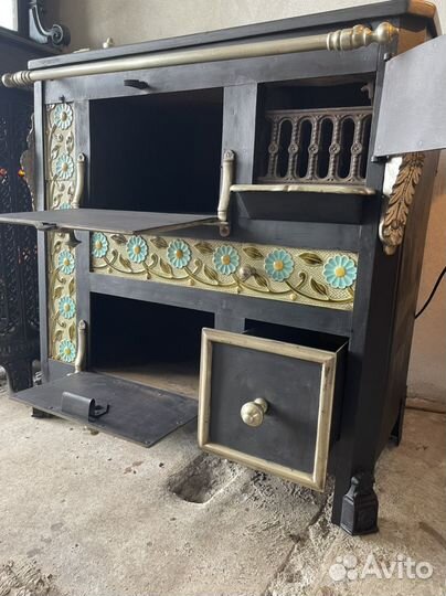 Старинная кухонная плита, Франция