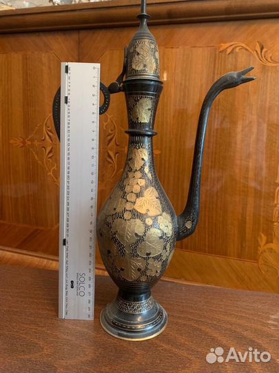 Кувшины и графины