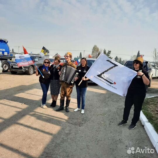 Баянист на праздник