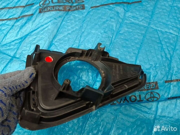 Окантовка птф рав 4 4 рестаил бу с дефектом 15-19