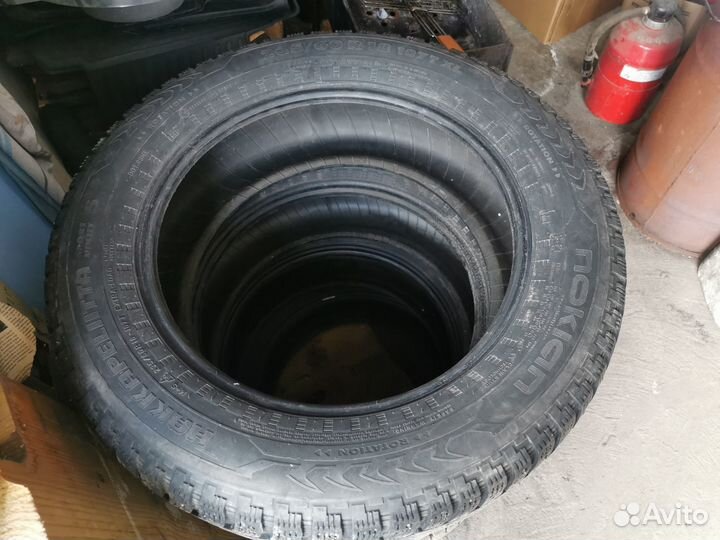Nokian Tyres Hakkapeliitta 5 SUV 235/60 R18 107T