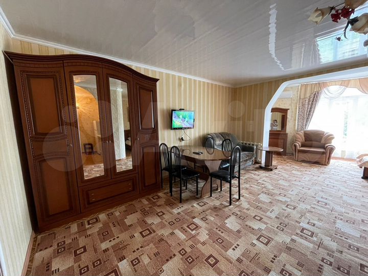 Комната 45 м² в 1-к., 2/4 эт.