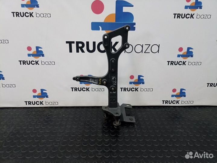 2354519 Кронштейн осушителя воздуха