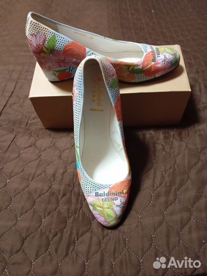 Продам туфли 38 р-р