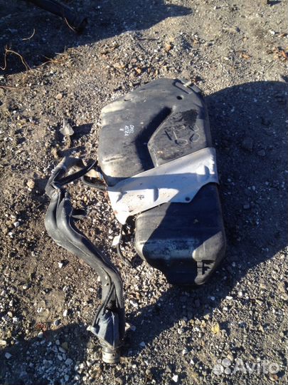 Бензобак Opel Astra H