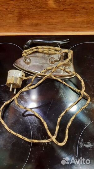 Утюг дорожный старинный