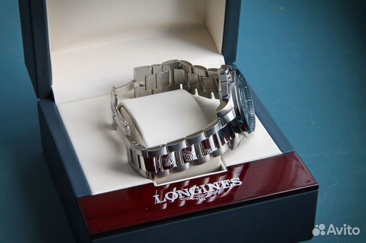 Longines Conquest L36604566