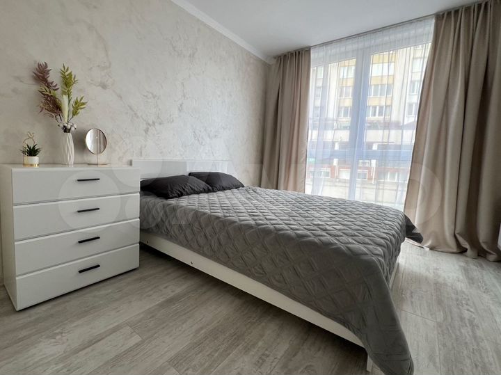 2-к. квартира, 57,5 м², 1/7 эт.