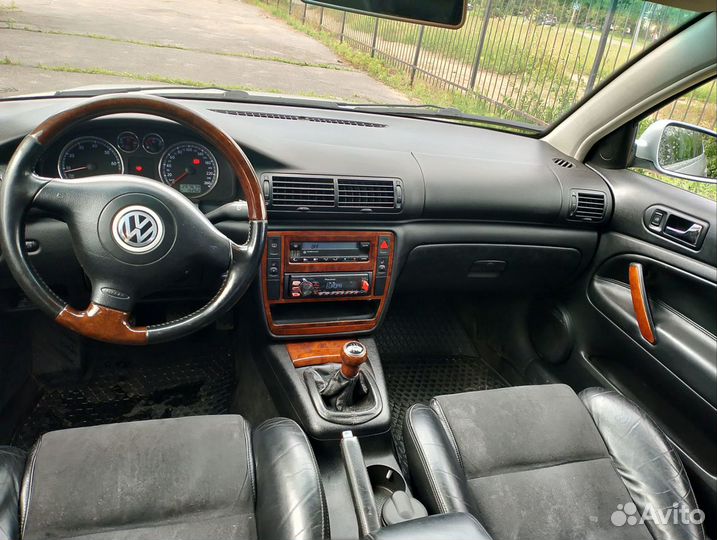 Volkswagen Passat 1.8 МТ, 2002, 297 000 км