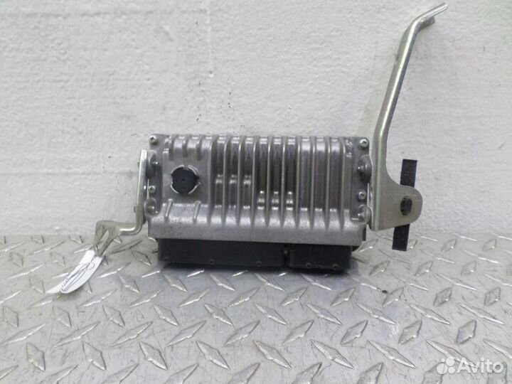 Блок управления двигателем Toyota Camry