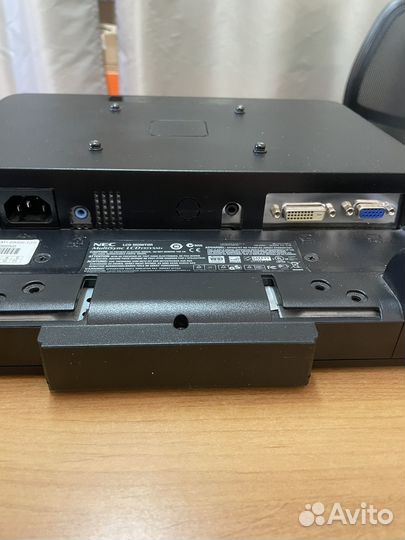 Монитор NEC MultiSync LCD195vxm+ +кронштейн