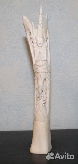 Кость. Тотем в виде Божества. Ручная работа. Азия