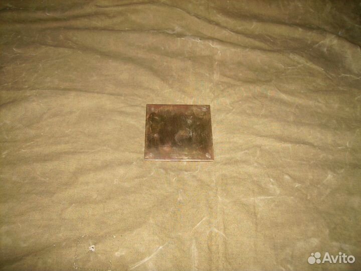 Табличка с номером на дверь