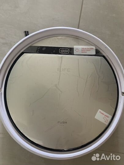 Продам робот пылесос