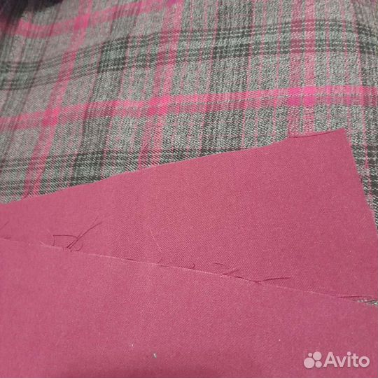 Костюмная ткань в клеточку с однотон компаньоном