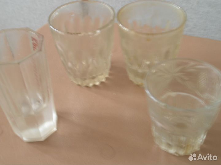 Продаю банки, бутылки и стопки. Кружки пивные