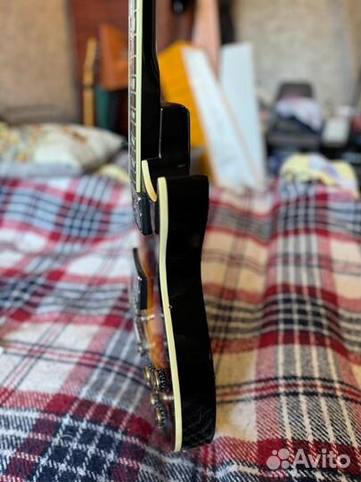 Электро гитара