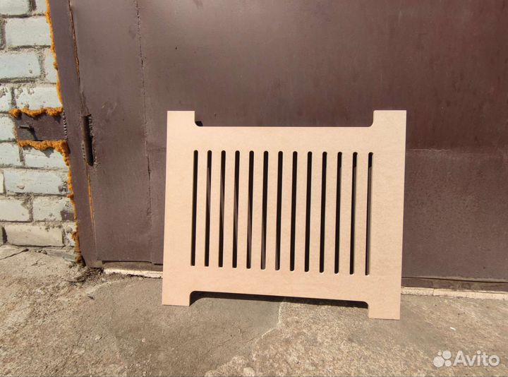 Экран на батарею, решетка на радиатор, перегородка