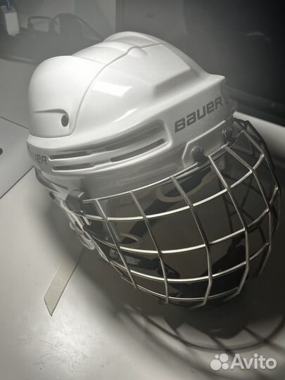 Шлем хоккейный