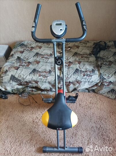 Велотренажёр складной магнитный BodySculpture нов