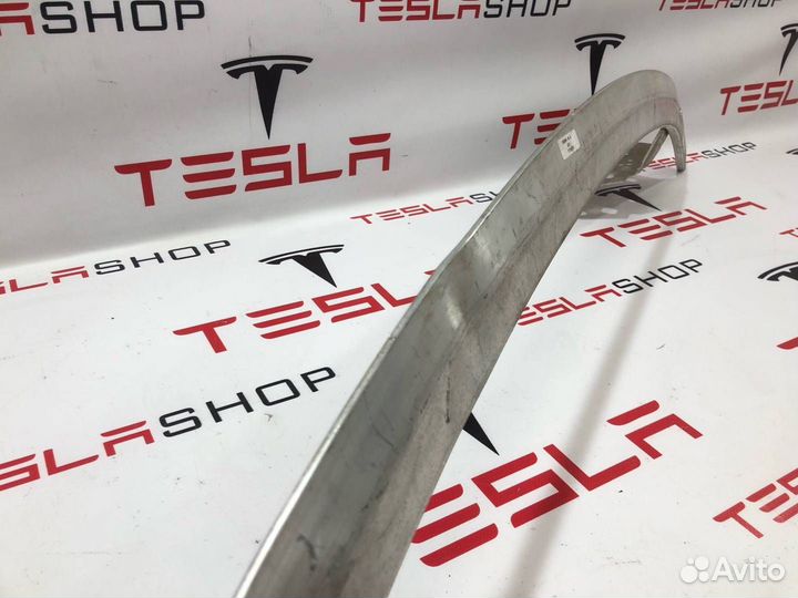 Усилитель переднего бампера нижний Tesla Model 3