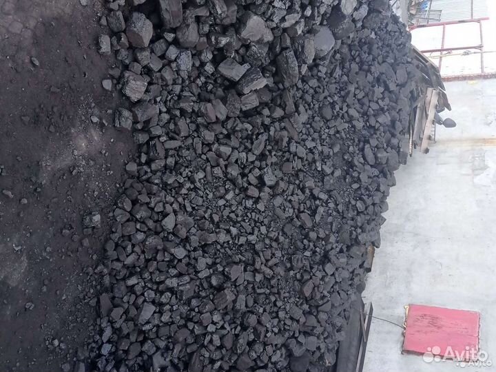 Уголь тоннами