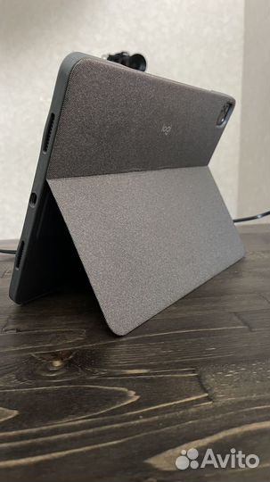 Logitech combo touch
