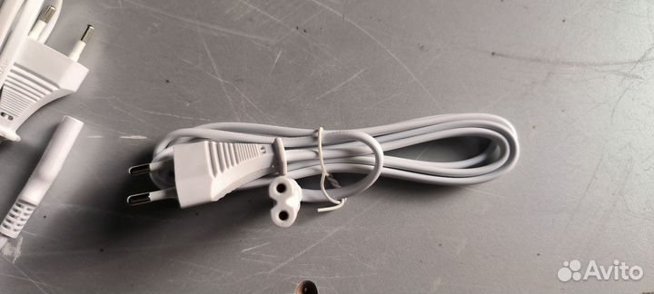 Провод с вилкой