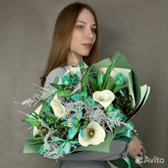 Цветы букеты с доставкой с каллами и тюльпанами