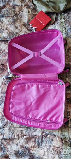 Чемодан Hello Kitty